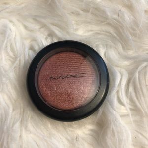 MAC Blush